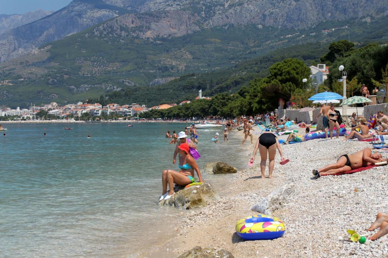 Apartments And Rooms With Parking Space Tucepi, Makarska - 6901 Buitenkant foto