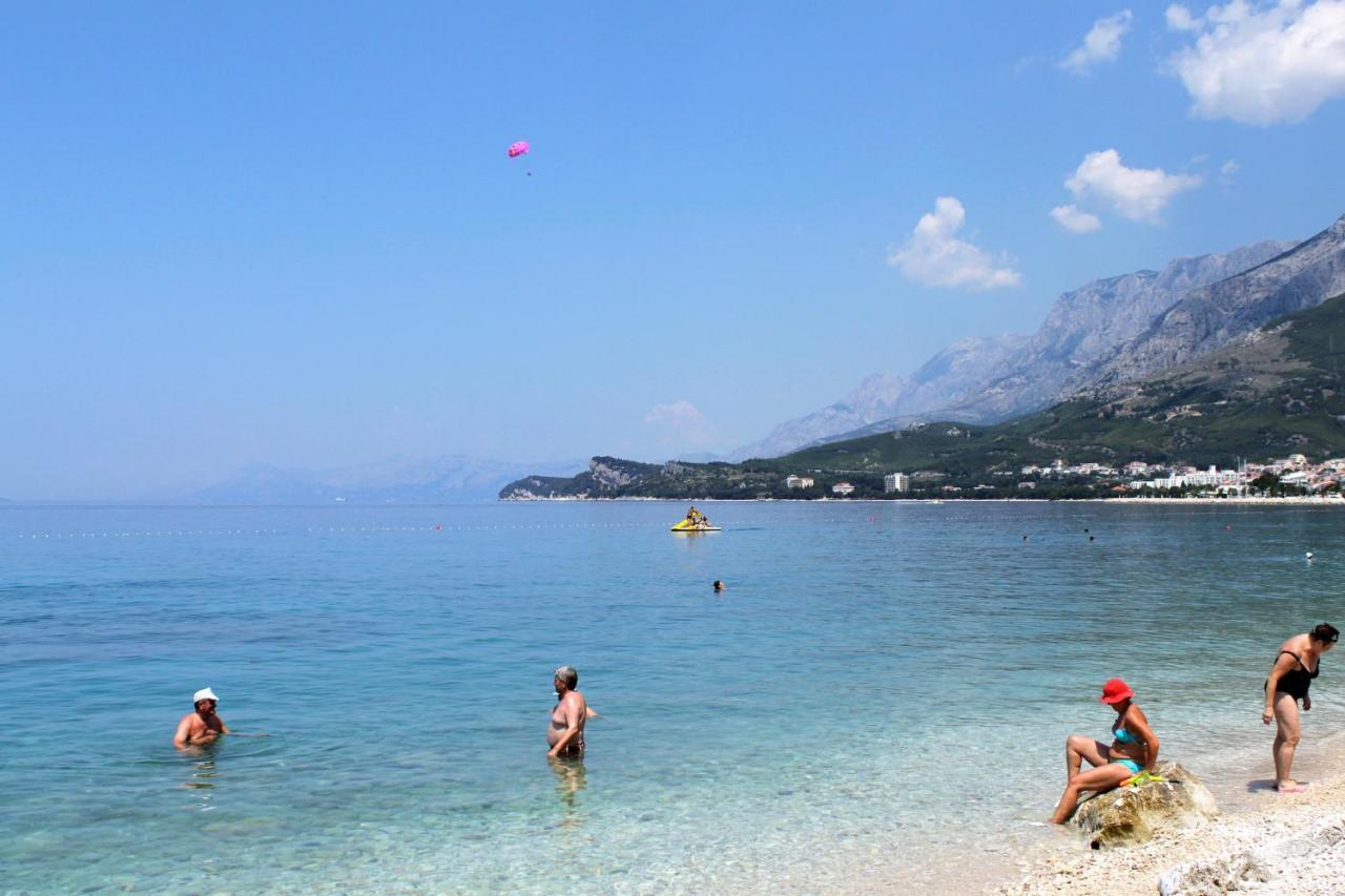 Apartments And Rooms With Parking Space Tucepi, Makarska - 6901 Buitenkant foto