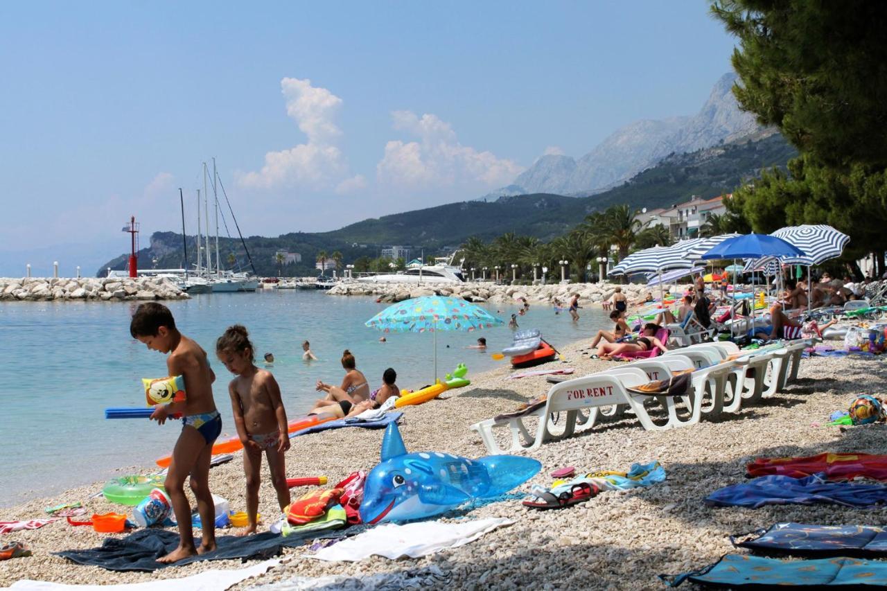 Apartments And Rooms With Parking Space Tucepi, Makarska - 6901 Buitenkant foto