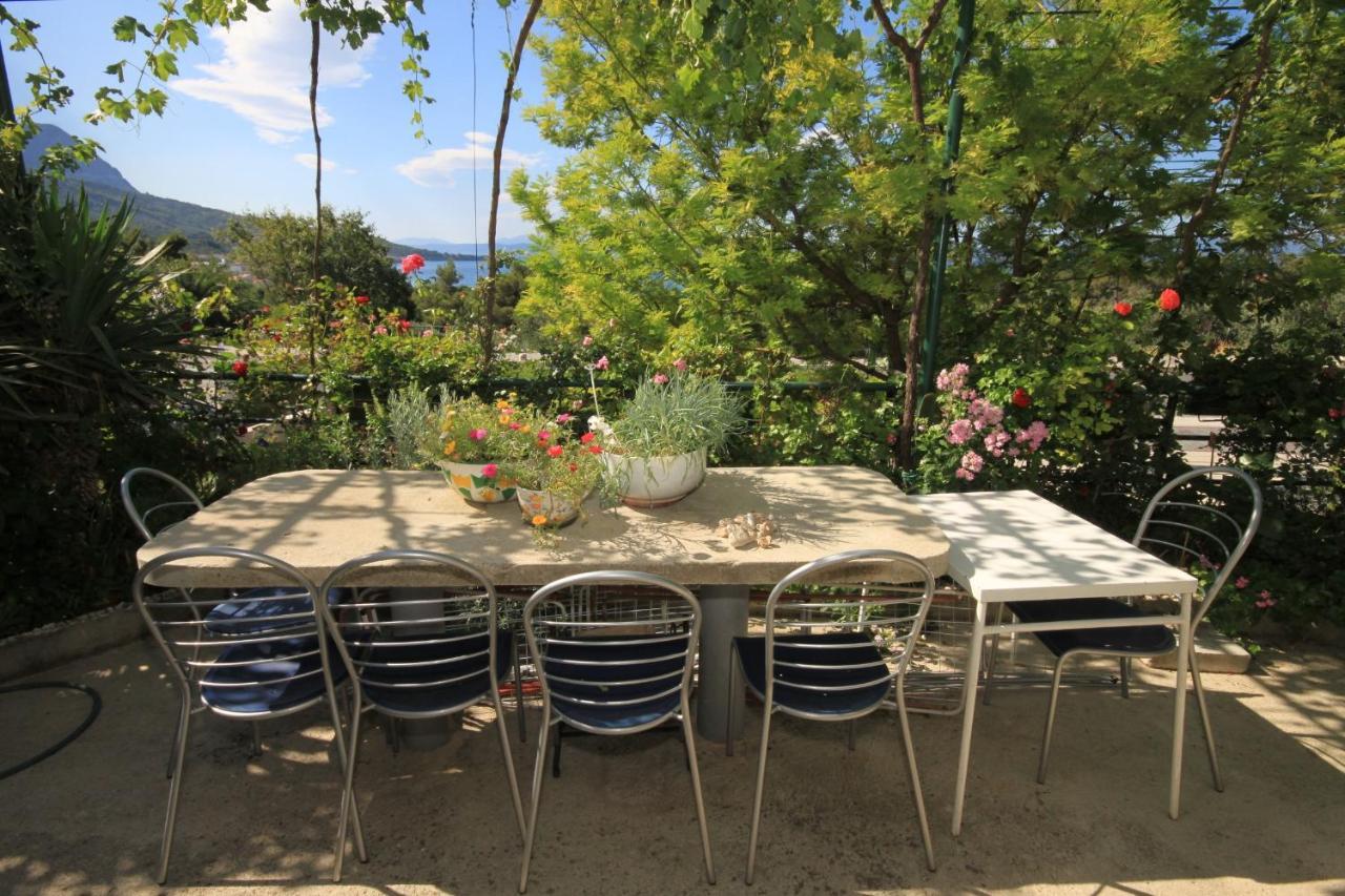 Apartments And Rooms With Parking Space Tucepi, Makarska - 6901 Buitenkant foto