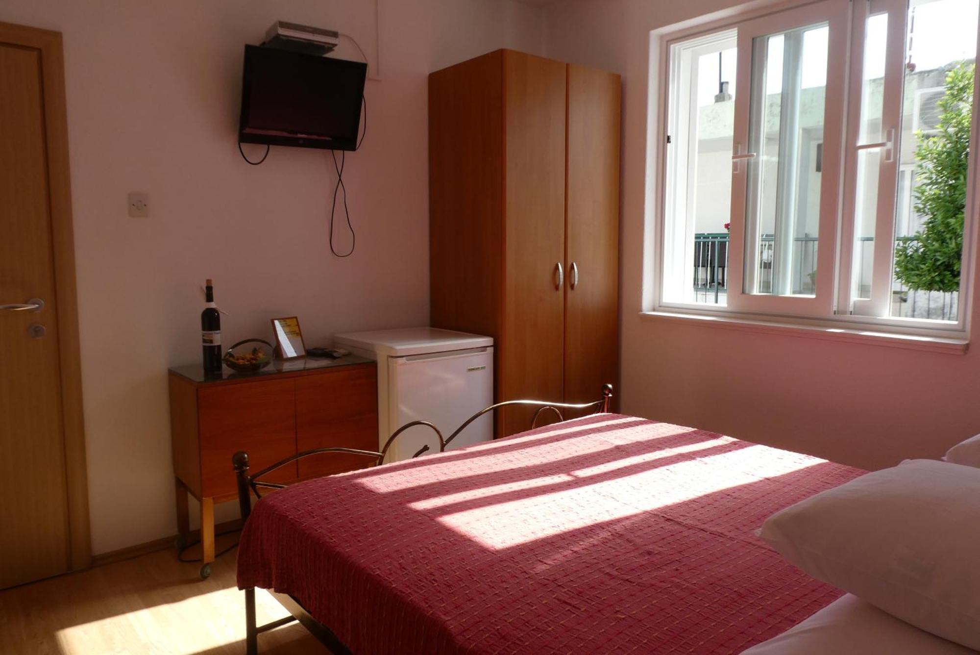 Apartments And Rooms With Parking Space Tucepi, Makarska - 6901 Kamer foto